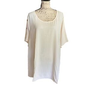 Bloomchic Off White Button Detailed Round Neck Blouse Size 22/24